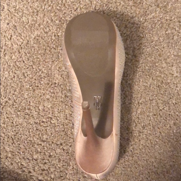 Jennifer Lopez Blush Bling Platform - Picture 3 of 8